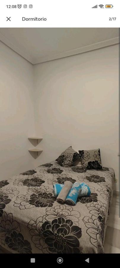 Habitacion Privada, Apartamento Centro Malaga Cerca De La Playa Eksteriør billede