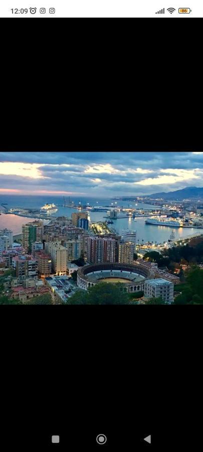 Habitacion Privada, Apartamento Centro Malaga Cerca De La Playa Eksteriør billede
